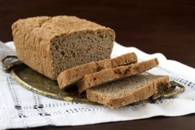 Drożdżowy chleb gryczano-żytni